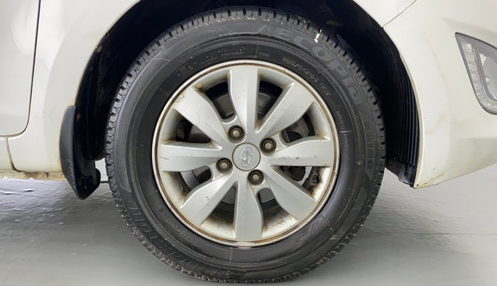 2014 Hyundai i20 SPORTZ 1.2 VTVT, Petrol, Manual, 65,518 km, Right Front Wheel