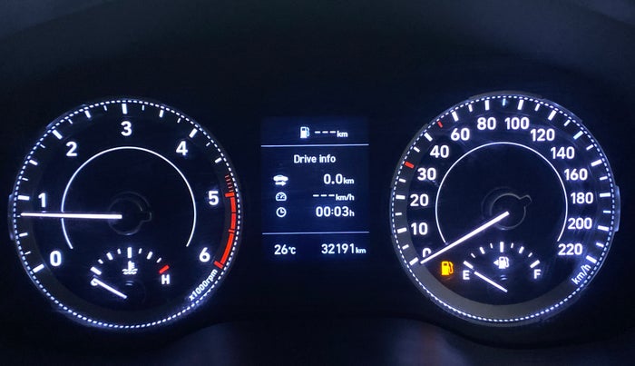2021 Hyundai VENUE SX(O) CRDi, Diesel, Manual, 32,191 km, Odometer Image