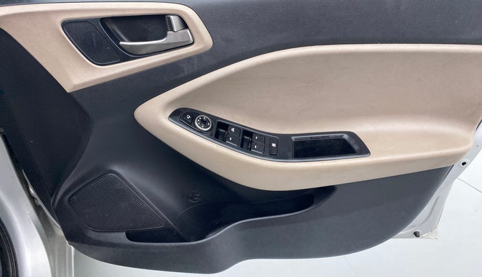 2015 Hyundai Elite i20 ASTA 1.2, Petrol, Manual, 45,812 km, Driver Side Door Panels Control