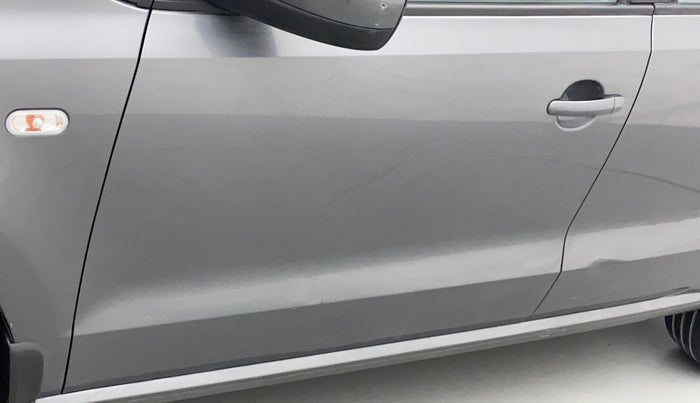 2013 Volkswagen Polo HIGHLINE1.2L, Petrol, Manual, 46,642 km, Front passenger door - Minor scratches