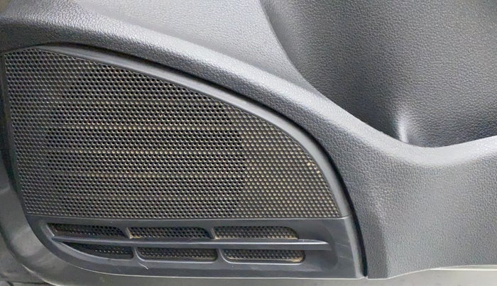 2013 Volkswagen Polo HIGHLINE1.2L, Petrol, Manual, 46,642 km, Speaker