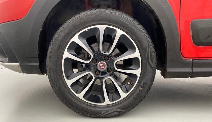 2018 Fiat URBAN CROSS EMOTION MULTIJET 1.3, Diesel, Manual, 36,952 km, Left Front Wheel