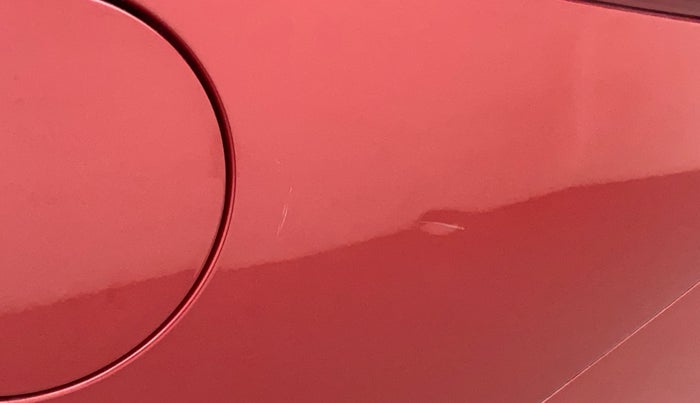 2018 Hyundai Verna 1.4 EX PETROL, Petrol, Manual, 62,102 km, Left quarter panel - Slightly dented