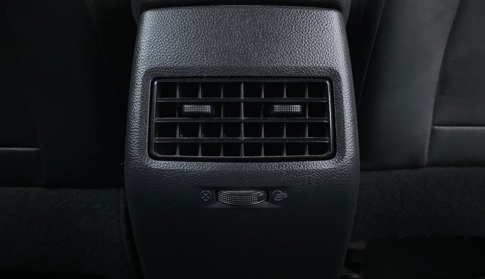 2019 Hyundai Elite i20 1.2 MAGNA PLUS VTVT, Petrol, Manual, 50,460 km, Rear AC Vents
