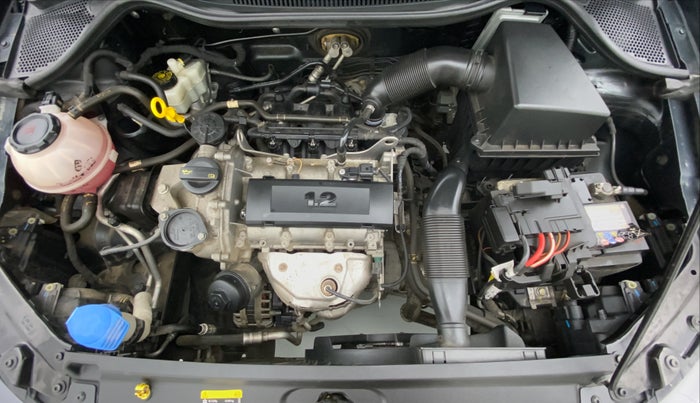 2017 Volkswagen Polo HIGHLINE PLUS 1.2L PETROL, Petrol, Manual, 17,159 km, Open Bonet