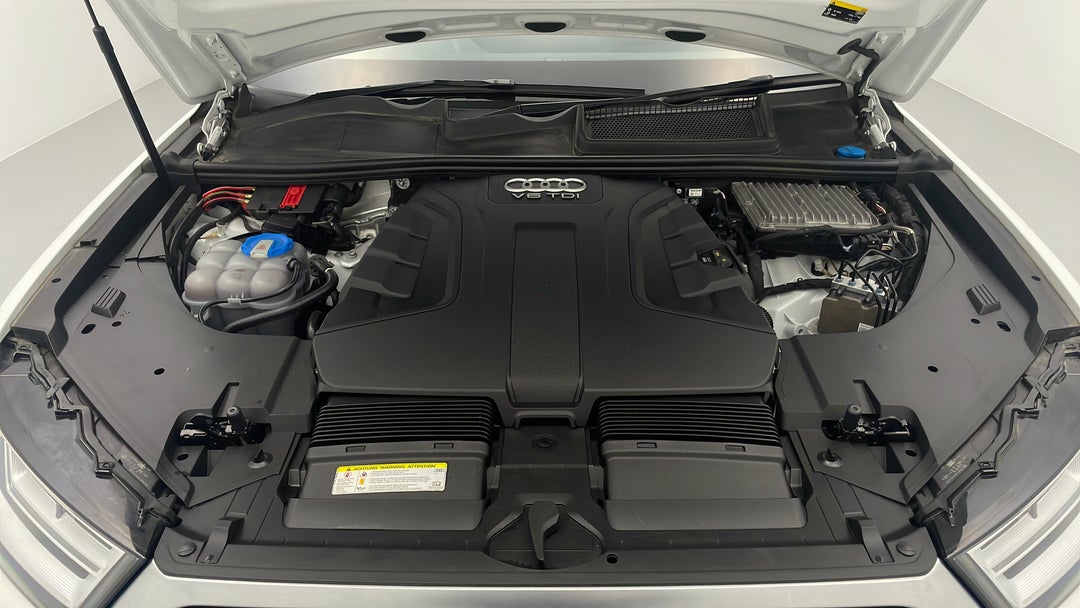 Open Bonnet (Engine)