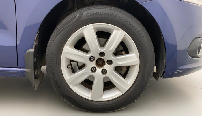 2012 Volkswagen Vento HIGHLINE DIESEL 1.6, Diesel, Manual, 1,19,488 km, Right Front Wheel