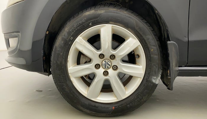 2012 Volkswagen Polo HIGHLINE1.2L, Petrol, Manual, 37,559 km, Left Front Wheel