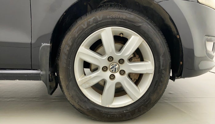 2012 Volkswagen Polo HIGHLINE1.2L, Petrol, Manual, 37,559 km, Right Front Wheel