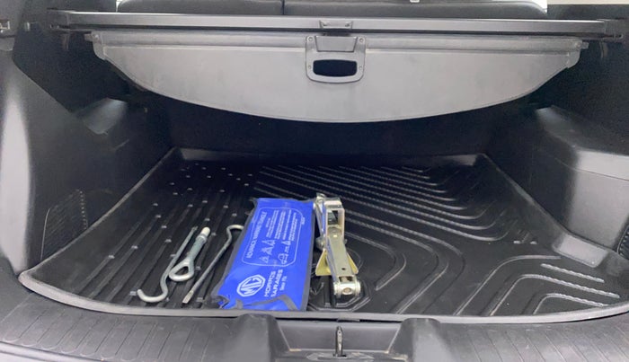 2019 MG HECTOR SHARP 2.0 DIESEL, Diesel, Manual, 71,181 km, Boot Inside