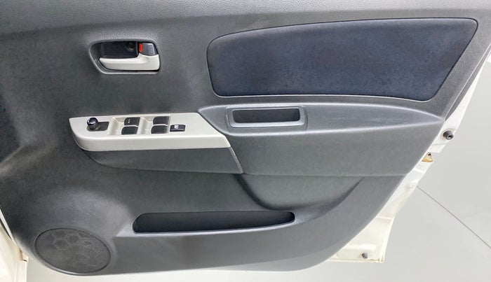 2011 Maruti Wagon R 1.0 VXI, Petrol, Manual, 41,065 km, Driver Side Door Panels Control