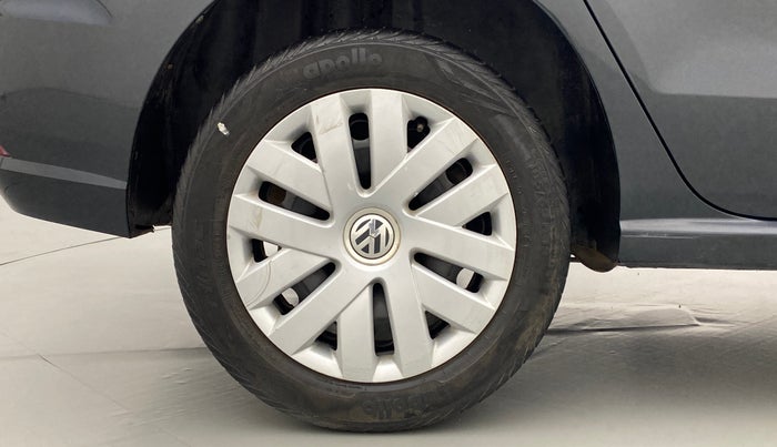 2016 Volkswagen Ameo COMFORTLINE 1.2, Petrol, Manual, 34,861 km, Right Rear Wheel
