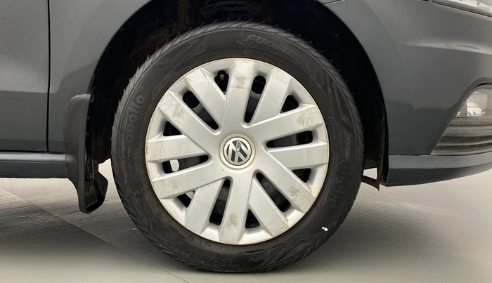 2016 Volkswagen Ameo COMFORTLINE 1.2, Petrol, Manual, 34,861 km, Right Front Wheel