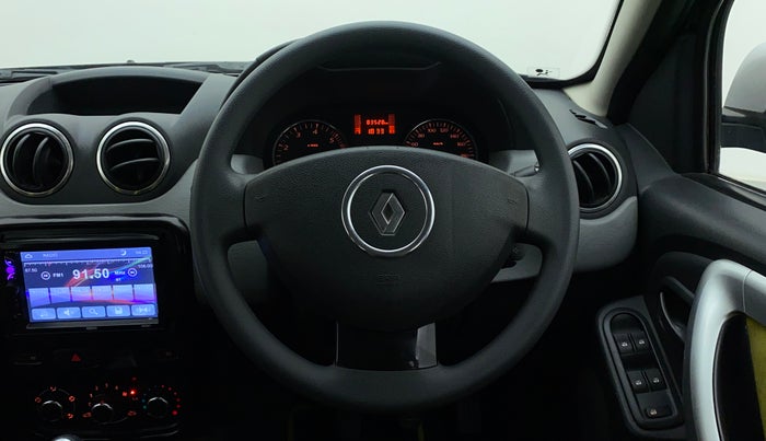 2014 Renault Duster RXL 110 PS ADVENTURE, Diesel, Manual, 83,542 km, Steering Wheel Close Up