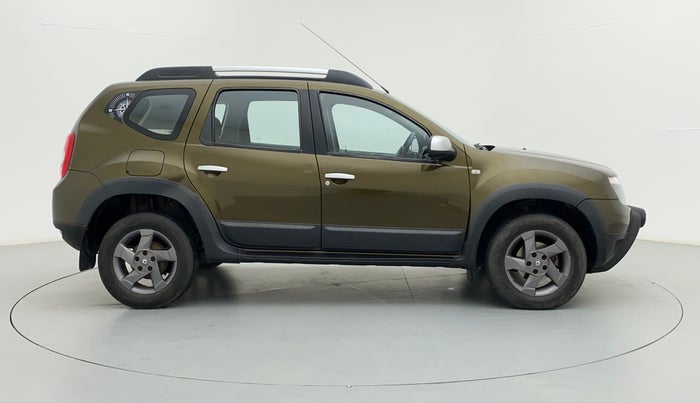 2014 Renault Duster RXL 110 PS ADVENTURE, Diesel, Manual, 83,542 km, Right Side