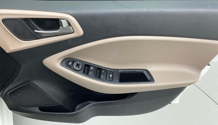 2018 Hyundai Elite i20 ASTA 1.2 (O), Petrol, Manual, 53,813 km, Driver Side Door Panels Control