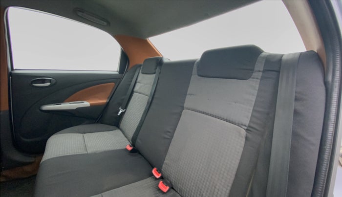 2012 Toyota Etios VX D, Diesel, Manual, 1,01,330 km, Right Side Rear Door Cabin