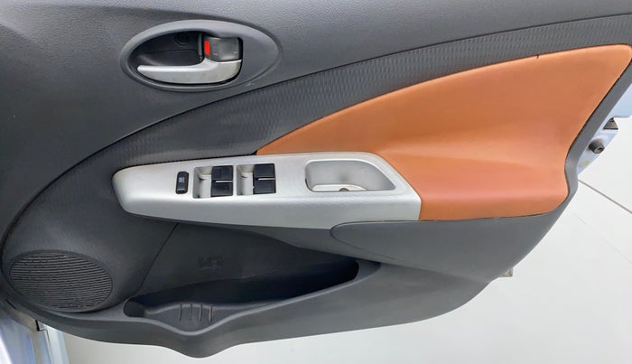 2012 Toyota Etios VX D, Diesel, Manual, 1,01,330 km, Driver Side Door Panels Control