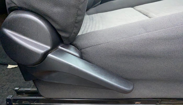 2012 Toyota Etios VX D, Diesel, Manual, 1,01,330 km, Driver Side Adjustment Panel