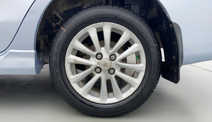 2012 Toyota Etios VX D, Diesel, Manual, 1,01,330 km, Left Rear Wheel