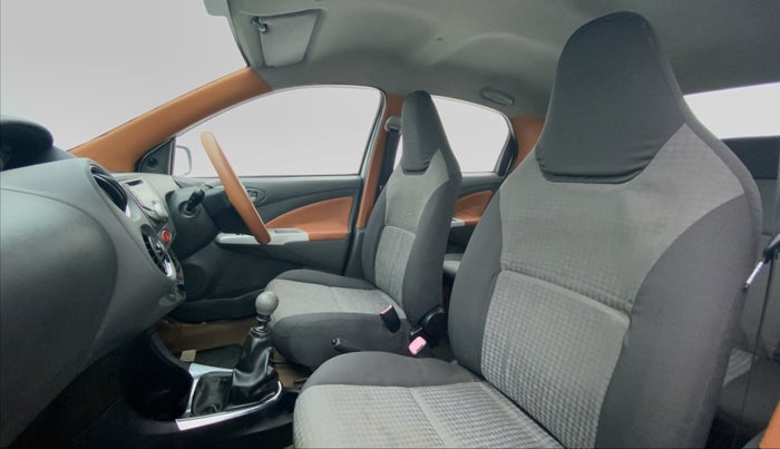 2012 Toyota Etios VX D, Diesel, Manual, 1,01,330 km, Right Side Front Door Cabin