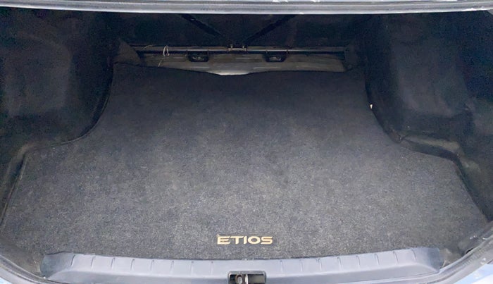 2012 Toyota Etios VX D, Diesel, Manual, 1,01,330 km, Boot Inside