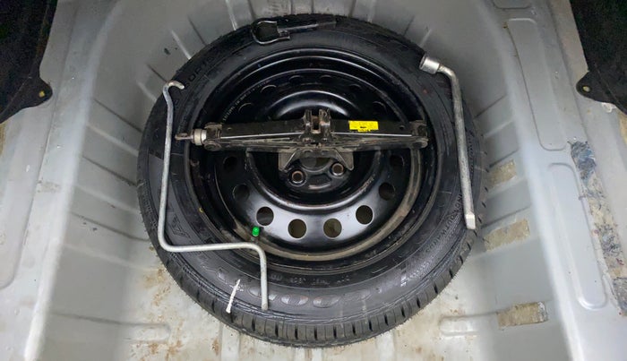 2012 Toyota Etios VX D, Diesel, Manual, 1,01,330 km, Spare Tyre
