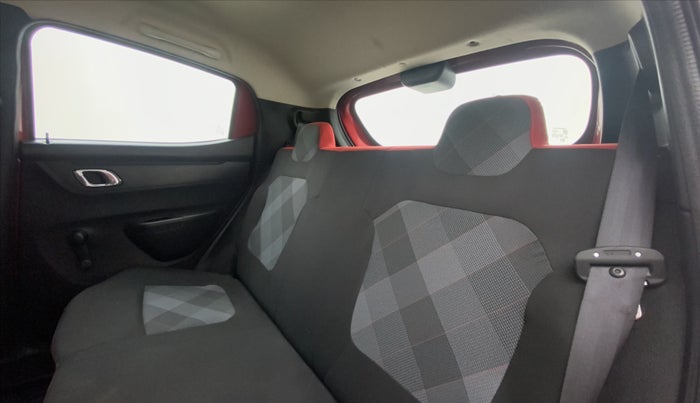 2020 Renault Kwid RXT, Petrol, Manual, 13,250 km, Right Side Rear Door Cabin