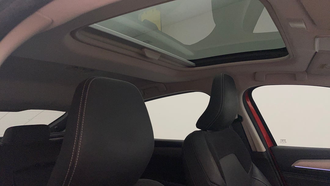 Interior Sunroof/Moonroof