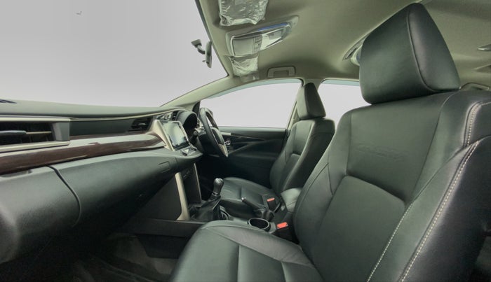 2022 Toyota Innova Crysta 2.4 ZX 7 STR, Diesel, Manual, 15,753 km, Right Side Front Door Cabin