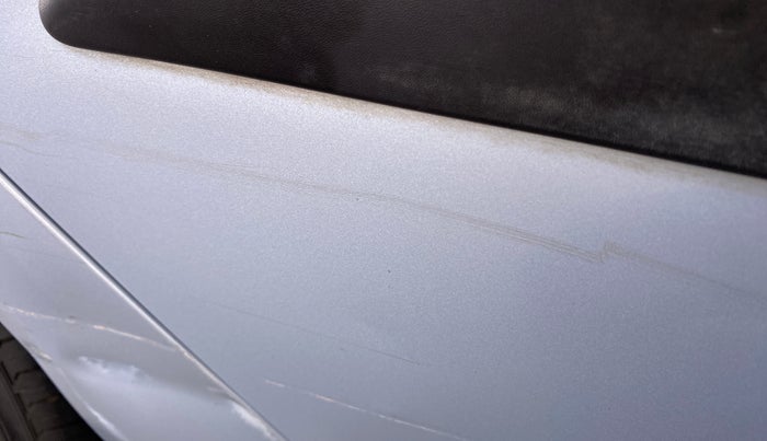 2011 Hyundai i10 MAGNA 1.2 KAPPA2, Petrol, Manual, 86,662 km, Right rear door - Slightly rusted