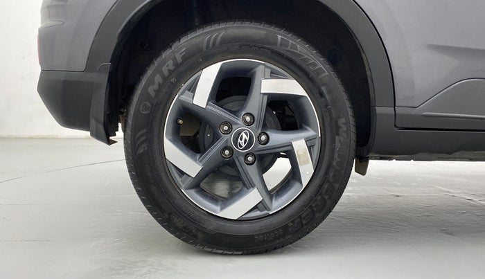 2020 Hyundai VENUE SX 1.0 GDI IMT, Petrol, Manual, 9,607 km, Right Rear Wheel