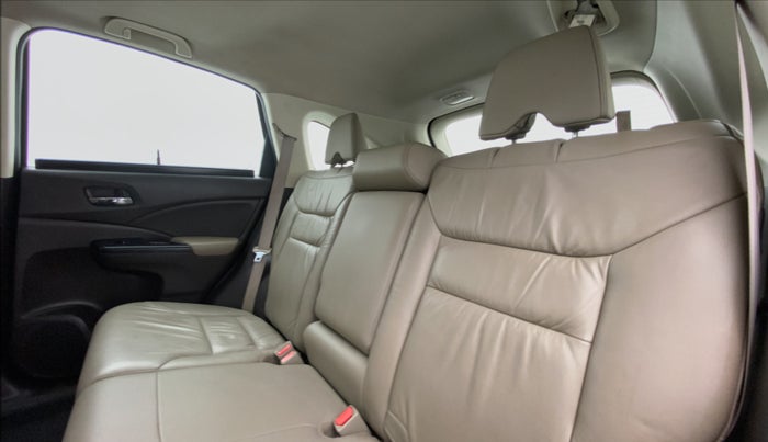 2016 Honda CRV 2.0 2WD AT, Petrol, Automatic, 67,850 km, Right Side Rear Door Cabin