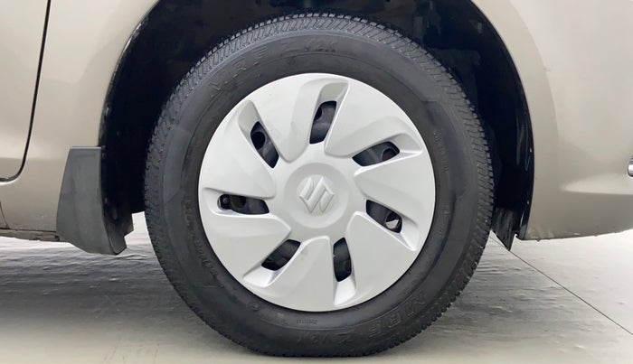 2016 Maruti Swift Dzire VDI BS IV, Diesel, Manual, 64,120 km, Right Front Tyre