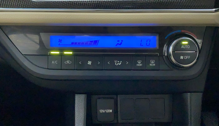 2014 Toyota Corolla Altis GL, Petrol, Manual, 15,908 km, Automatic Climate Control
