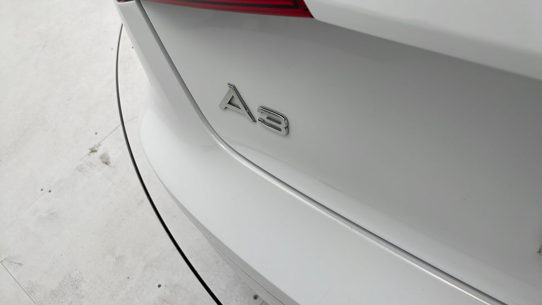 Badge (Boot Left Side)