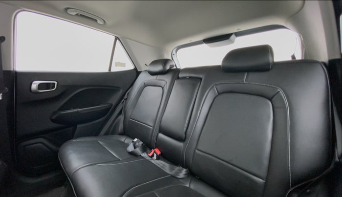 2019 Hyundai VENUE 1.0L Turbo GDI SX(O) MT, Petrol, Manual, 9,942 km, Right Side Rear Door Cabin View