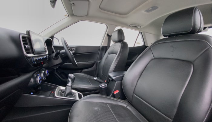 2019 Hyundai VENUE 1.0L Turbo GDI SX(O) MT, Petrol, Manual, 9,942 km, Right Side Front Door Cabin View