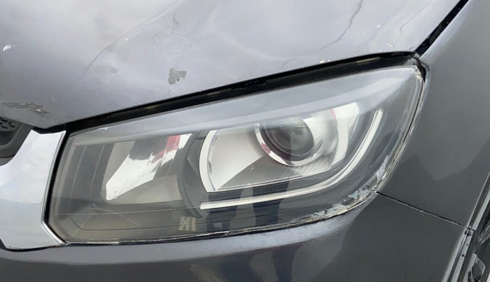 2018 Maruti Vitara Brezza ZDI AMT, Diesel, Automatic, 69,862 km, Left headlight - Minor damage