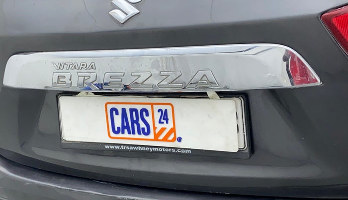 2018 Maruti Vitara Brezza ZDI AMT, Diesel, Automatic, 69,862 km, Dicky (Boot door) - Slightly dented