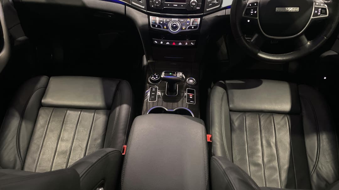 2021 Haval H9 Ultra, Automatic, 41932 km, Center Console