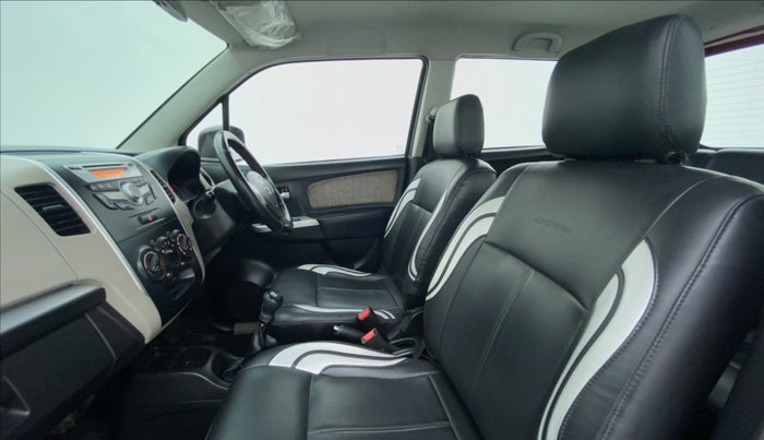 2015 Maruti Wagon R 1.0 VXI, Petrol, Manual, 49,196 km, Right Side Front Door Cabin
