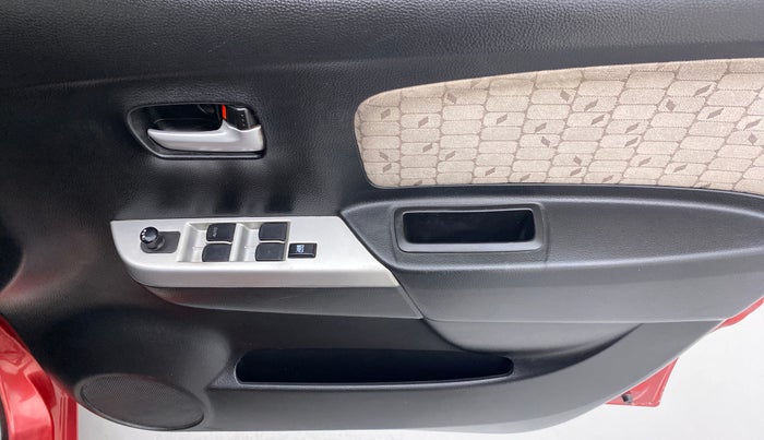 2015 Maruti Wagon R 1.0 VXI, Petrol, Manual, 49,196 km, Driver Side Door Panels Control