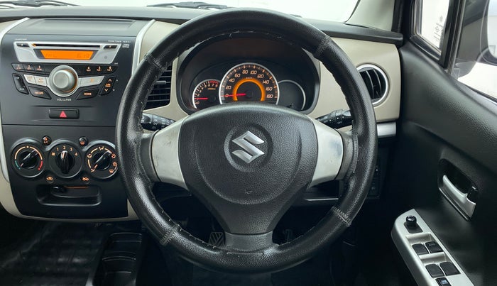 2015 Maruti Wagon R 1.0 VXI, Petrol, Manual, 49,196 km, Steering Wheel Close Up