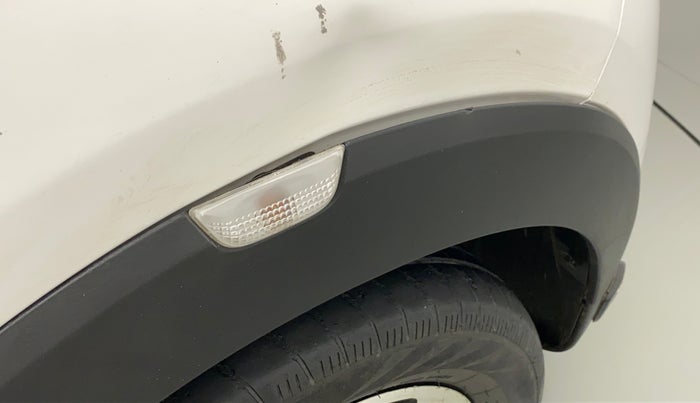 2019 Renault TRIBER RXT, Petrol, Manual, 43,029 km, Right fender - Cladding has minor damage