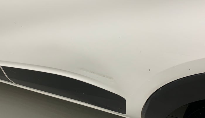 2019 Renault TRIBER RXT, Petrol, Manual, 43,029 km, Rear left door - Minor scratches
