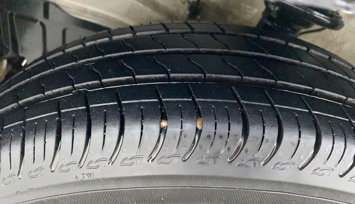 2021 Maruti S PRESSO VXI PLUS, Petrol, Manual, 14,162 km, Left Front Tyre Tread