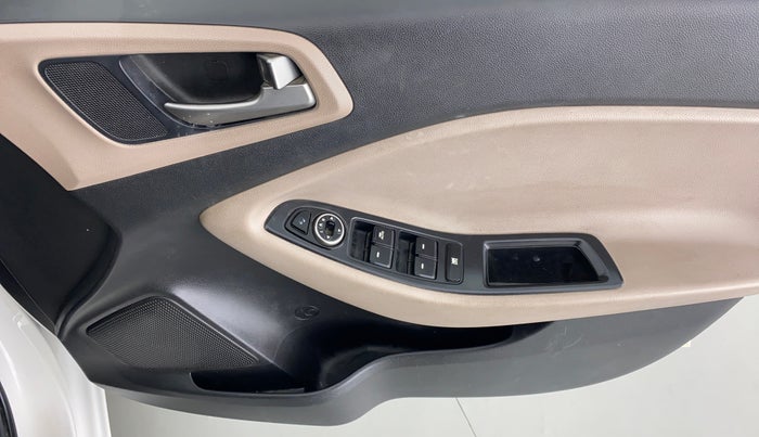 2016 Hyundai Elite i20 ASTA 1.2 (O), Petrol, Manual, 37,337 km, Driver Side Door Panels Control