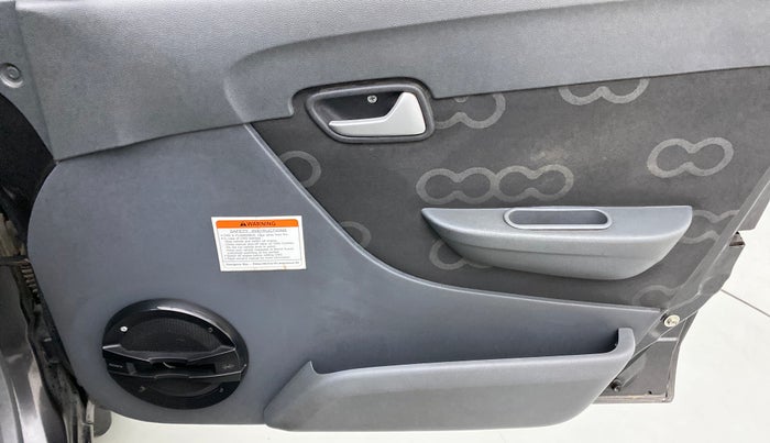 2014 Maruti Alto 800 LXI CNG, CNG, Manual, 26,197 km, Driver Side Door Panels Control