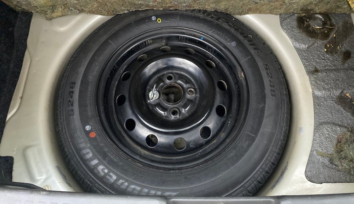 2011 Maruti Swift VXI D, Petrol, Manual, 53,025 km, Spare Tyre